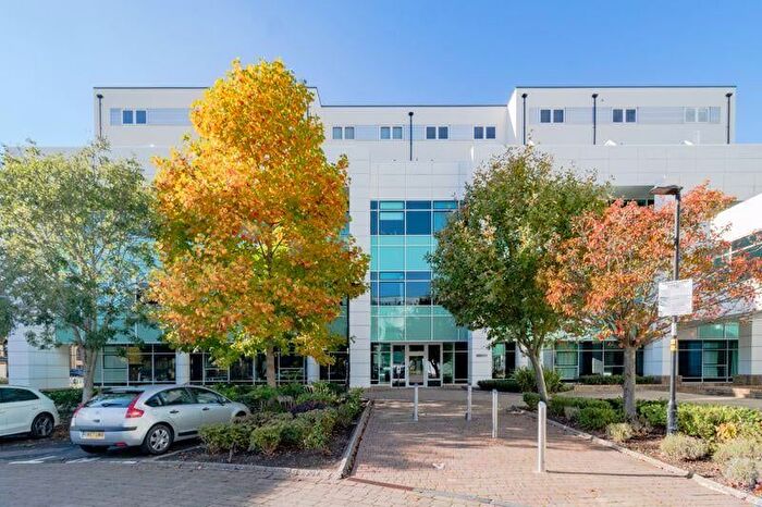 1 Bedroom Flat For Sale In Bessemer Road, Welwyn Garden City, AL7