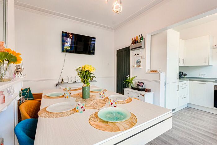 3 Bedroom Terraced House For Sale In Ramuz Drive, Westcliff-On-Sea, SS0