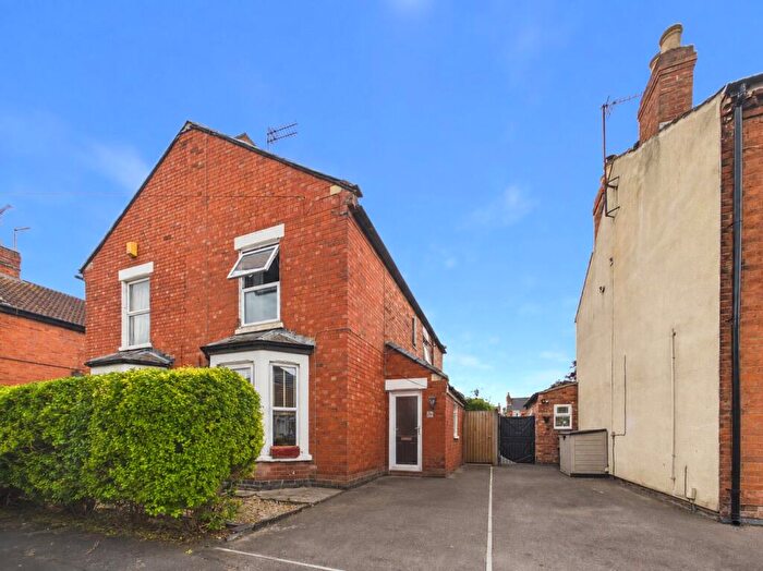 3 Bedroom Semi Detached House For Sale In Granville Street, Gloucester, Gloucestershire, GL1