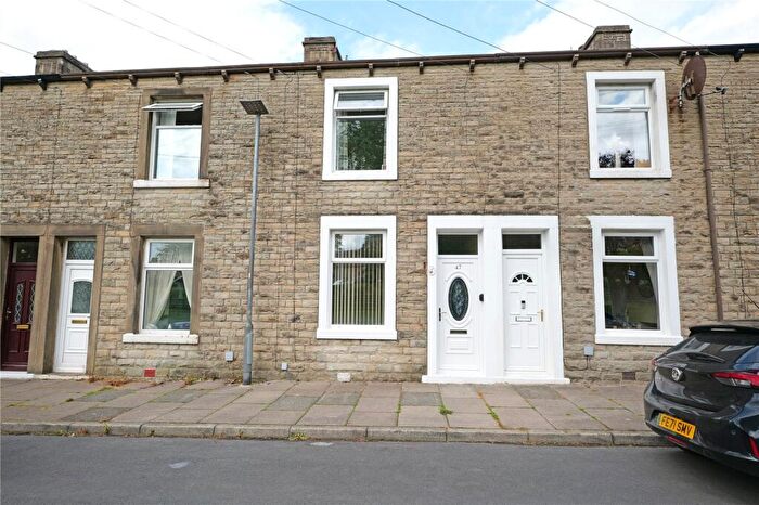 2 Bedroom Terraced House For Sale In Harrison Street, Barnoldswick, Lancashire, BB18