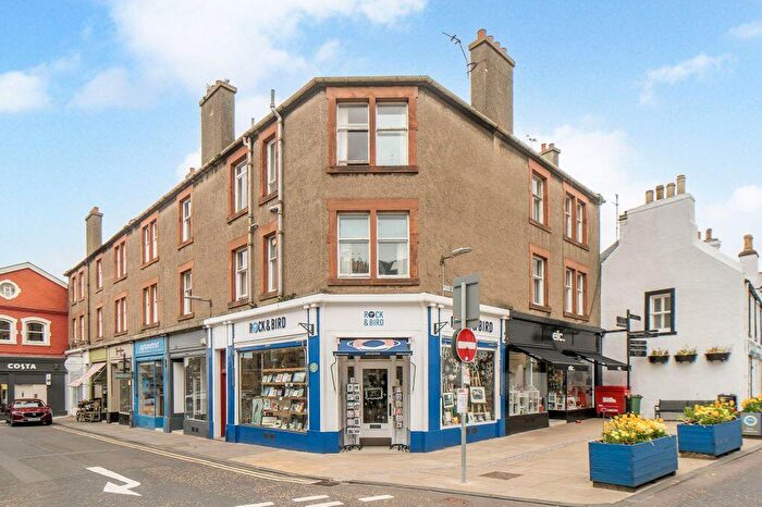 3 Bedroom Flat For Sale In C Market Place, North Berwick, East Lothian, EH39