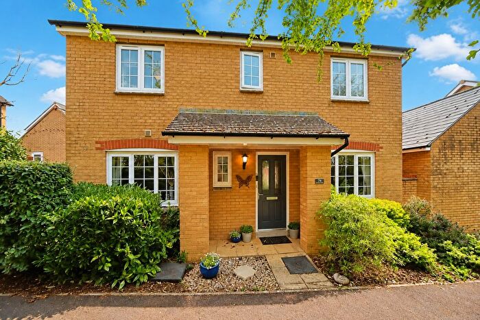 4 Bedroom Detached House For Sale In Kingswood Road, Crewkerne, TA18