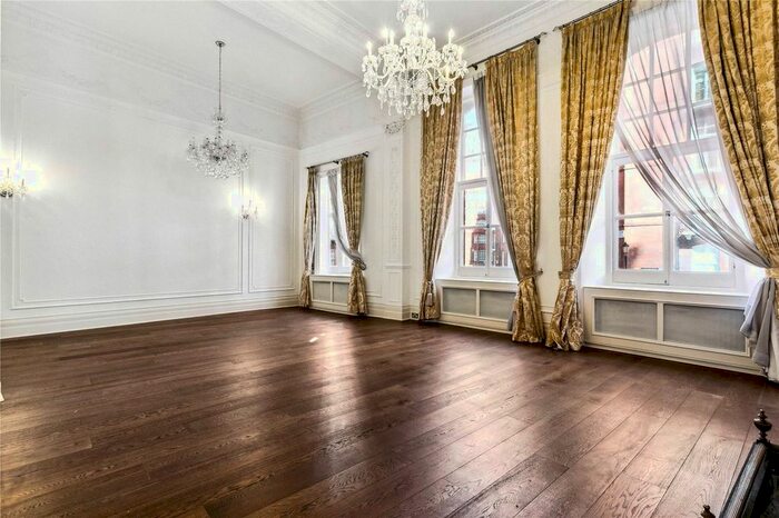 3 Bedroom Flat To Rent In Albert Court, Prince Consort Road, SW7
