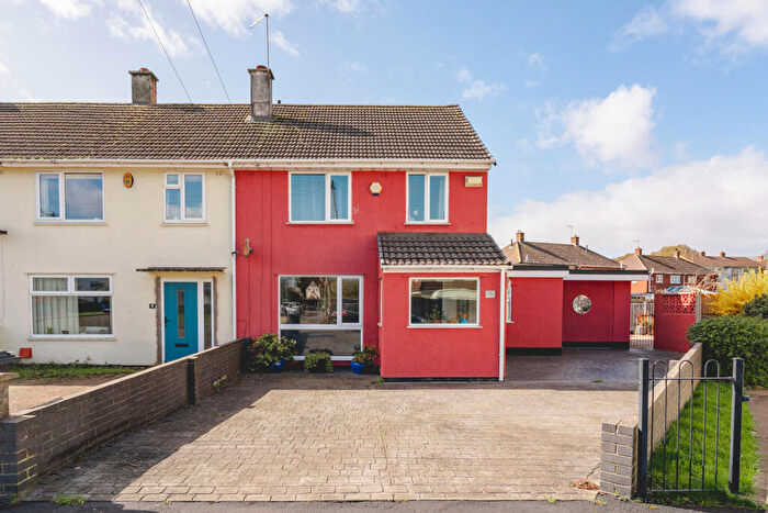 4 Bedroom End Of Terrace House For Sale In Cotrith Grove, Henbury, Bristol, BS10