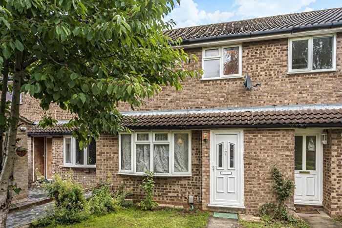 3 Bedroom Terraced House To Rent In Greenwood Homes, Bicester, OX26