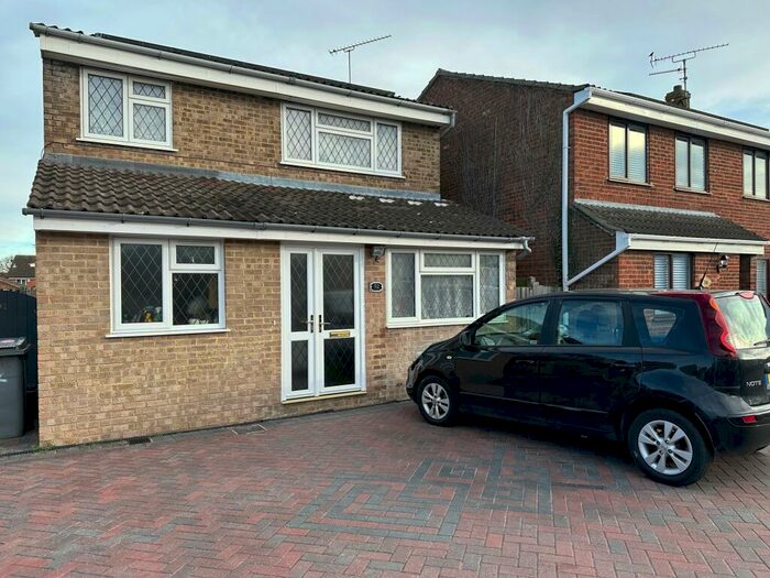 4 Bedroom House To Rent In Petunia Crescent, CM1