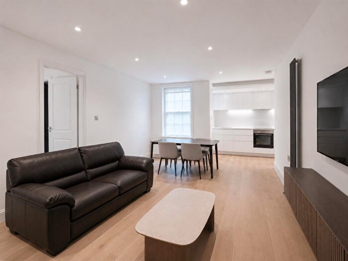 2 Bedroom Apartment To Rent In King's Road, Kensington And Chelsea, London, SW10