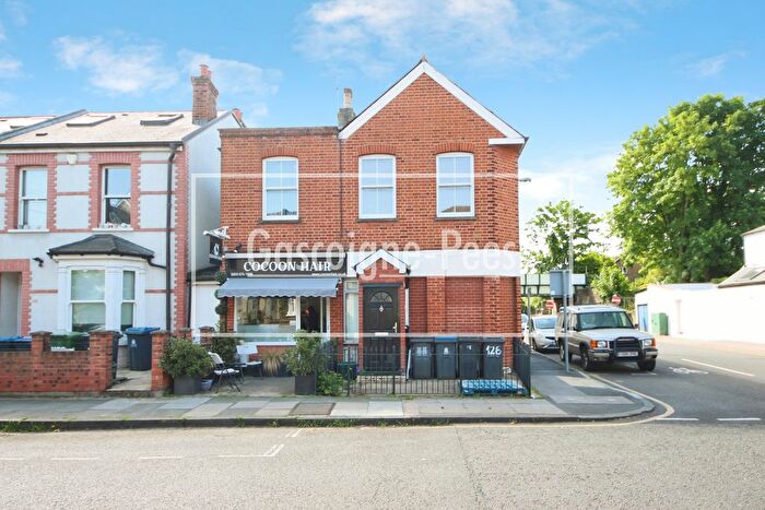 2 Bedroom Flat To Rent In Canbury Park Road, Kingston Upon Thames, KT2