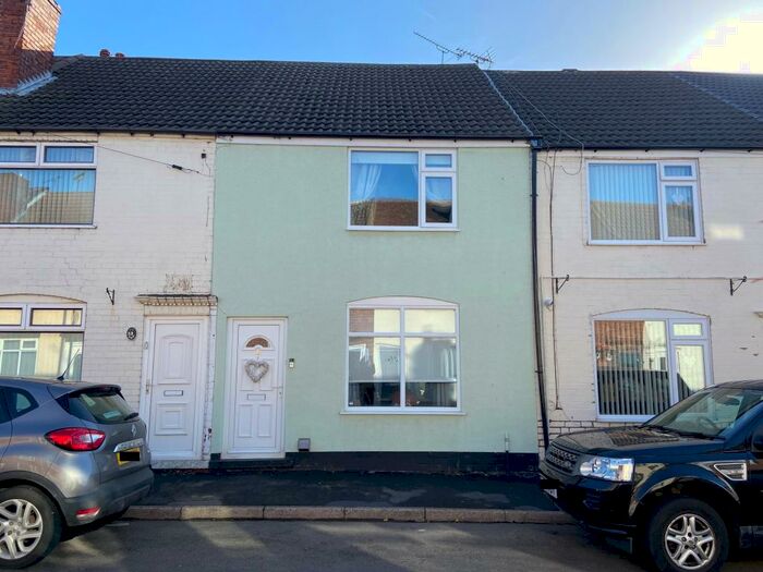 2 Bedroom House To Rent In Scarsdale Street, Bolsover, S44