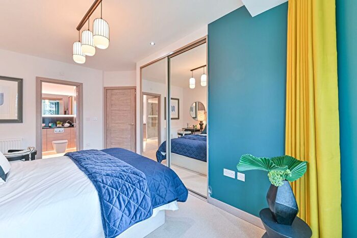 1 Bedroom Flat For Sale In Dylon Riverside, Lower Sydenham, London, SE26