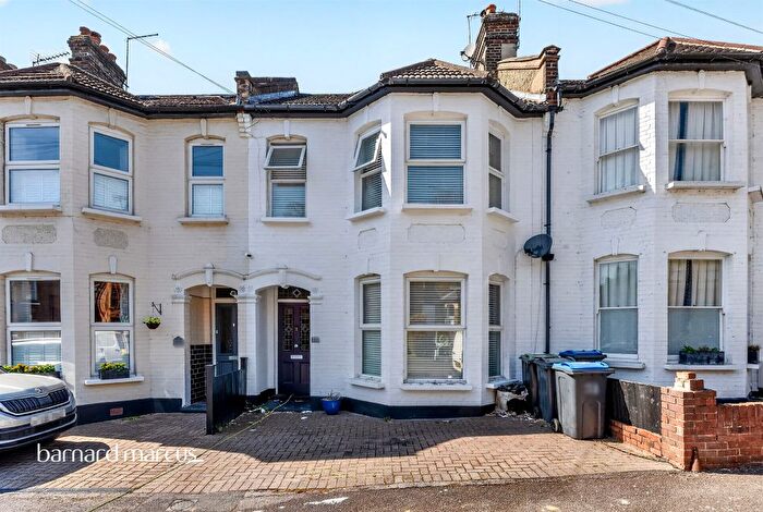 3 Bedroom Terraced House For Sale In Temple Road, Croydon, CR0
