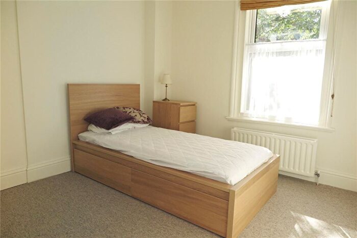 1 Bedroom House To Rent In Firgrove Hill, Farnham, Surrey, GU9