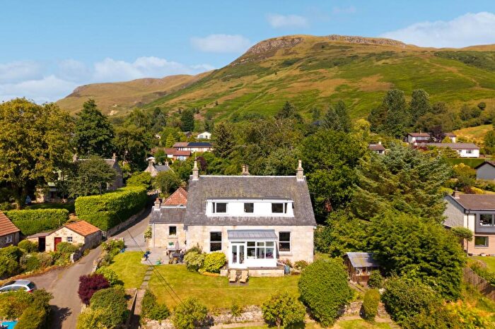 5 Bedroom Detached House For Sale In Tighnuilt, The Cobbles, Kinnesswood, Kinross, KY13
