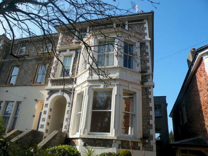 2 Bedroom Flat To Rent In Abbotsford Road, Redland, Bristol, BS6