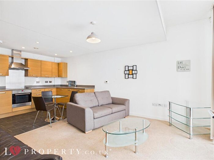 1 Bedroom Apartment To Rent In Mason Way, Birmingham, B15