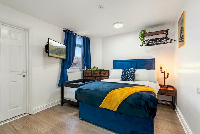 Studio To Rent In Pershore Road, Birmingham, B30