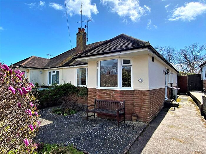 2 Bedroom Bungalow To Rent In Grangecourt Drive, Bexhill-On-Sea, TN39
