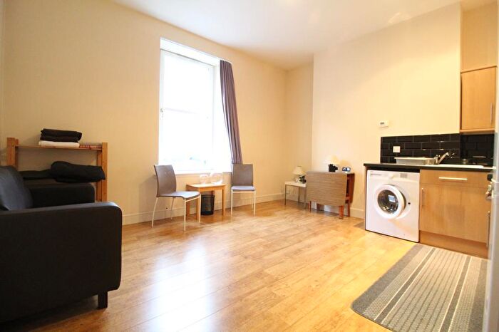 1 Bedroom Flat To Rent In Fraser Street, Ground Left, AB25