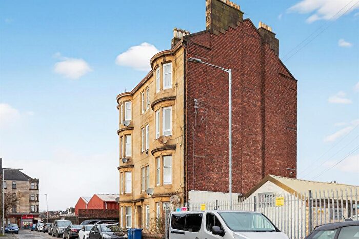 2 Bedroom Flat For Sale In North Street, Paisley, PA3