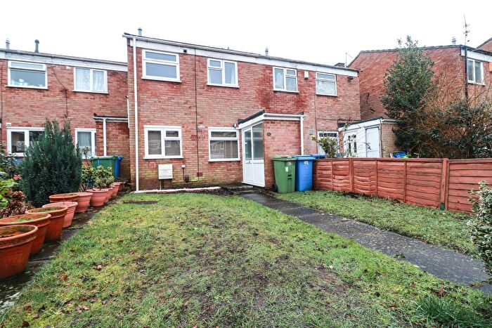 3 Bedroom Terraced House To Rent In Pinewood Park, Farnborough, GU14