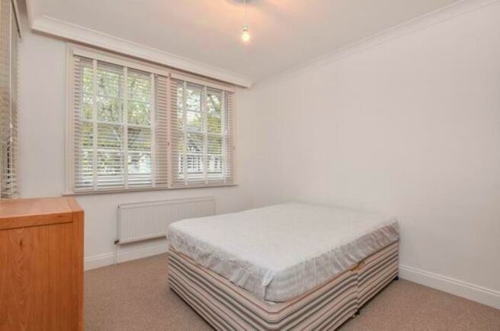 Studio To Rent In Hayes View, Oswestry, Shropshire, SY11