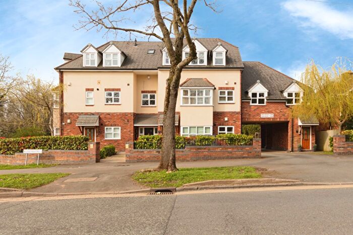 2 Bedroom Flat For Sale In Cole Valley Road, Birmingham, B28