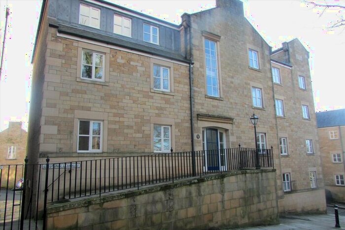 1 Bedroom Flat To Rent In Castle Park Mews, Lancaster, LA1