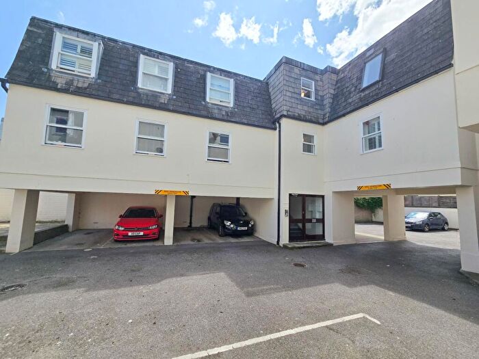 1 Bedroom Apartment To Rent In Marlow Court, Park Crescent Place, Brighton, BN2