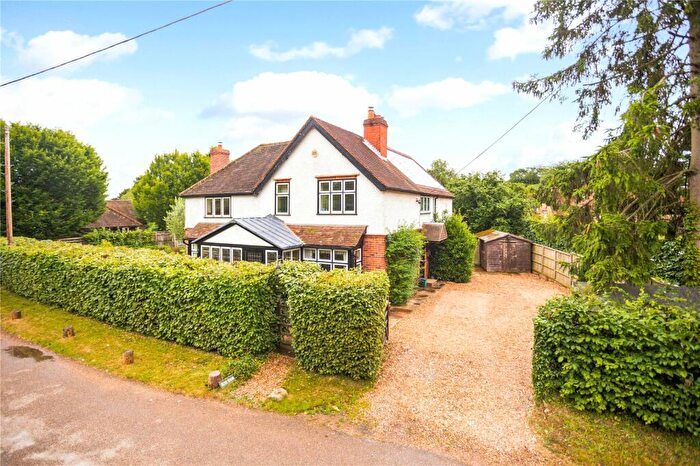 4 Bedroom Detached House For Sale In Shepherds Green, Rotherfield Greys, Henley-on-Thames, Oxfordshire, RG9