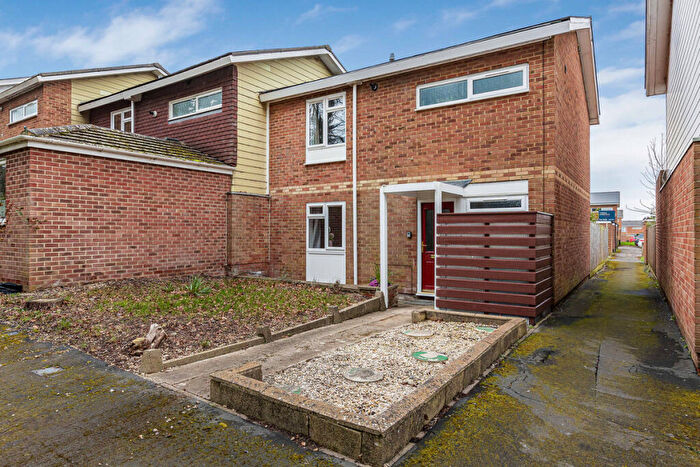 3 Bedroom End Of Terrace House For Sale In Stockham Park, Wantage, OX12