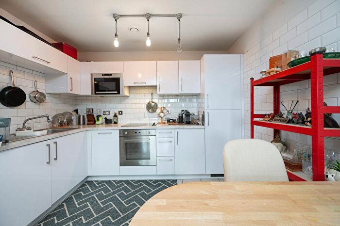 1 Bedroom Flat For Sale In Dalston Square, Dalston, London, E8