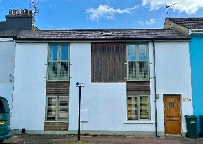 3 Bedroom Terraced House For Sale In Islingword Road, Brighton, BN2