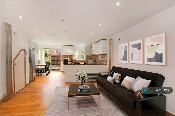 4 Bedroom Terraced House To Rent In St. Crispins Close, London, NW3