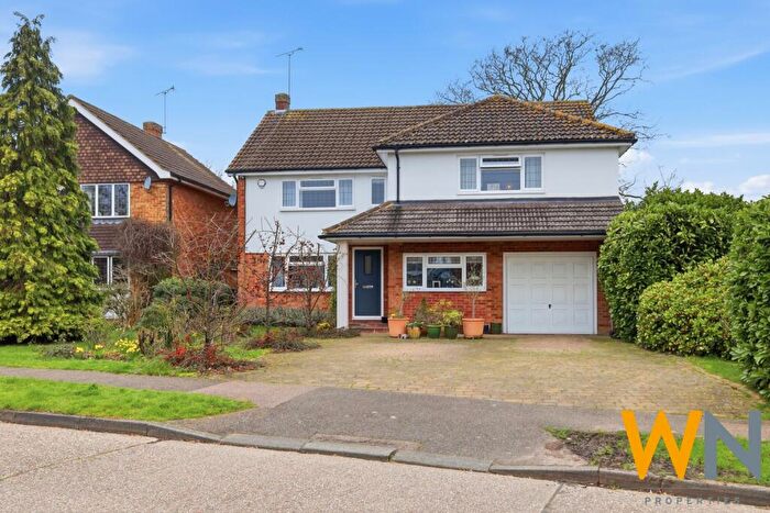 5 Bedroom Detached House For Sale In Princes Way, Shenfield, Brentwood, CM13