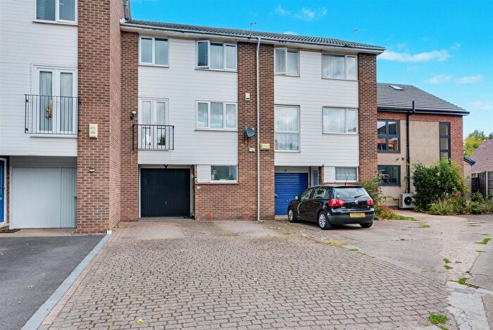 3 Bedroom Town House For Sale In Ullswater Crescent, Bramcote, Nottingham, NG9