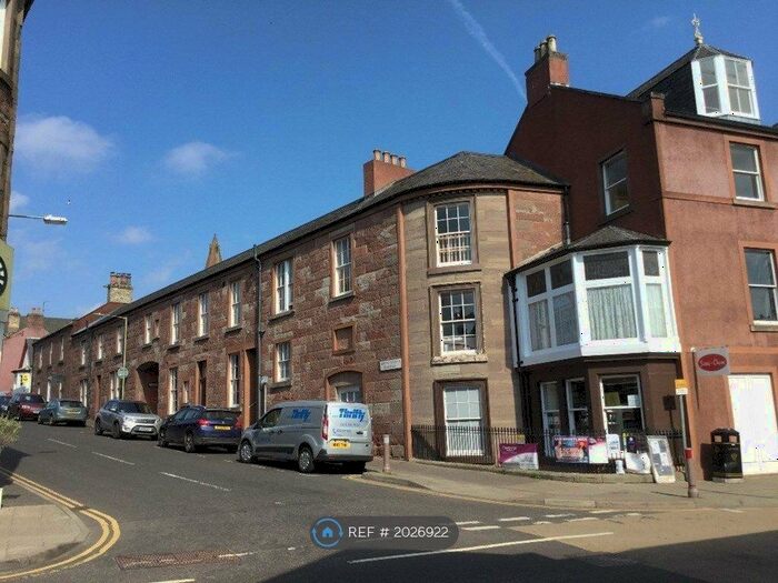 2 Bedroom Flat To Rent In Queen's Pend, Blairgowrie, PH10