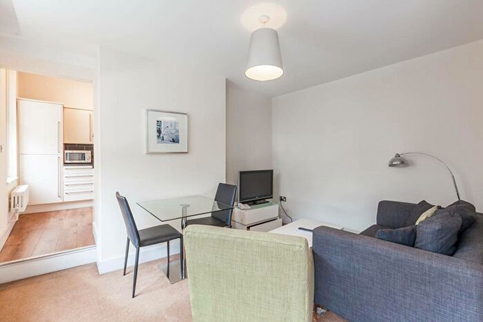 1 Bedroom Flat To Rent In Commercial Street, Spitalfields, London, E1