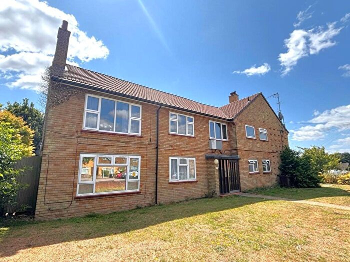 2 Bedroom Maisonette For Sale In Gosling Avenue, Offley, Hitchin, SG5