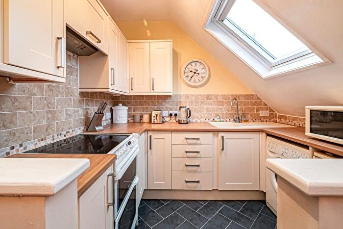 1 Bedroom Flat To Rent In Wellington Road, Bridlington, East Yorkshire, YO15