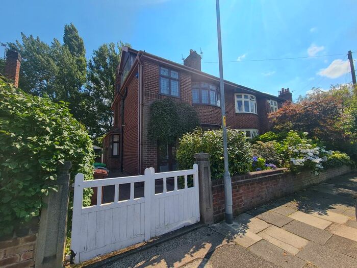 4 Bedroom House To Rent In Brooklawn Drive, Didsbury, Manchester, M20