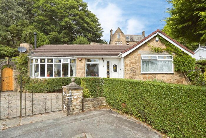 3 Bedroom Detached Bungalow For Sale In Manor Park, Oakworth, Keighley, BD22