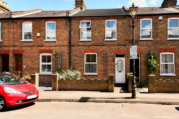 2 Bedroom Terraced House To Rent In Duke Street, Windsor, SL4