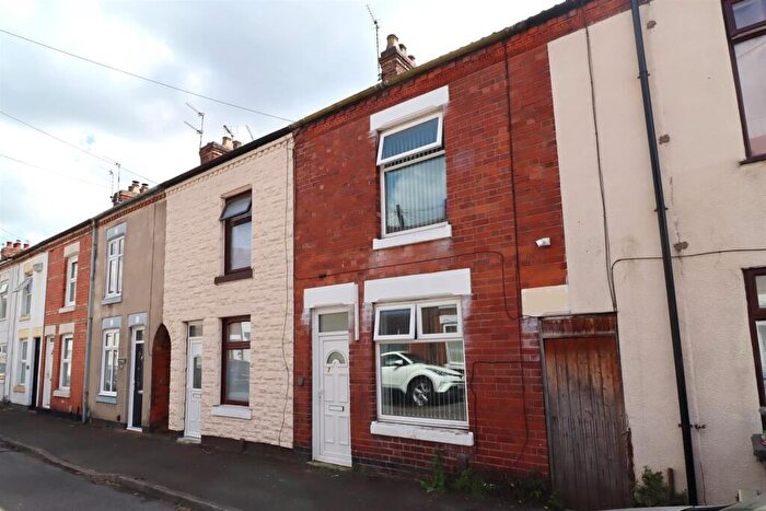3 Bedroom Terraced House To Rent In Clarence Street, Nuneaton, CV11