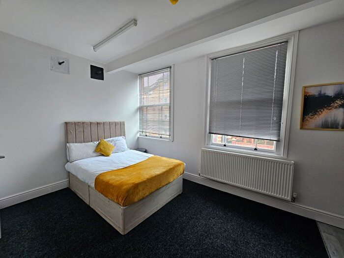 1 Bedroom Flat To Rent In Birmingham, B16