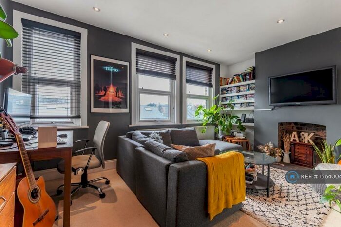 1 Bedroom Flat To Rent In Park Road, London, N8