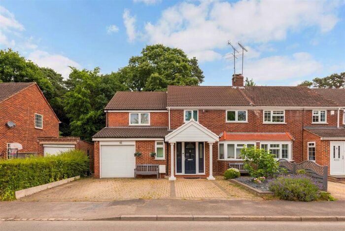 3 Bedroom Semi-Detached House To Rent In Beechwood Close, Ascot, SL5