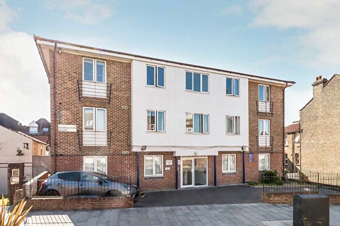 2 Bedroom Flat To Rent In Babington Road, London, SW16