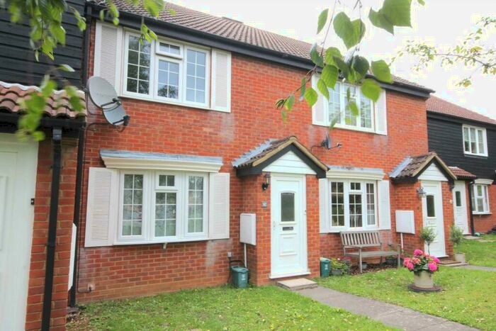 1 Bedroom Maisonette To Rent In Northridge Way, Boxmoor, Unfurnished, Available December, HP1