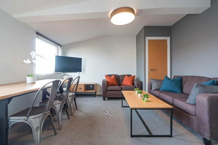5 Bedroom Flat To Rent In Osborne Road, Newcastle, NE2