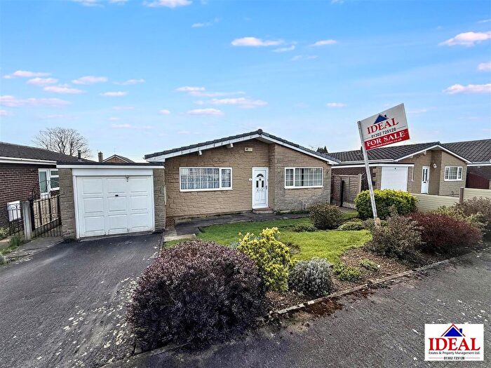 3 Bedroom Detached Bungalow For Sale In Harmby Close, Skellow, Doncaster, DN6